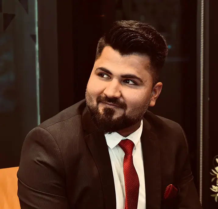 Faraaz Siddiqui - General Manager